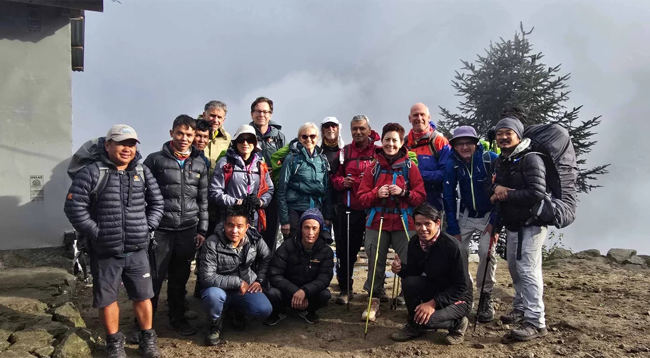 Gokyo Lake Trek via Renjo la Pass