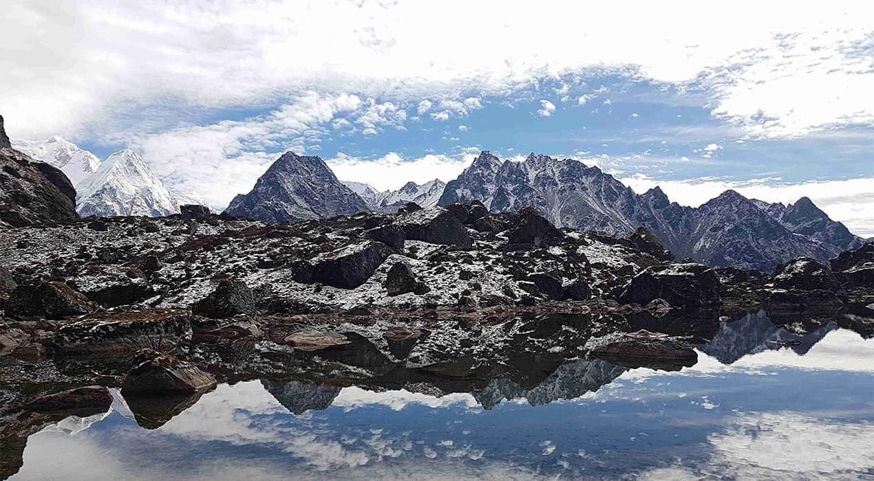 Kanchenjunga Circuit Trek