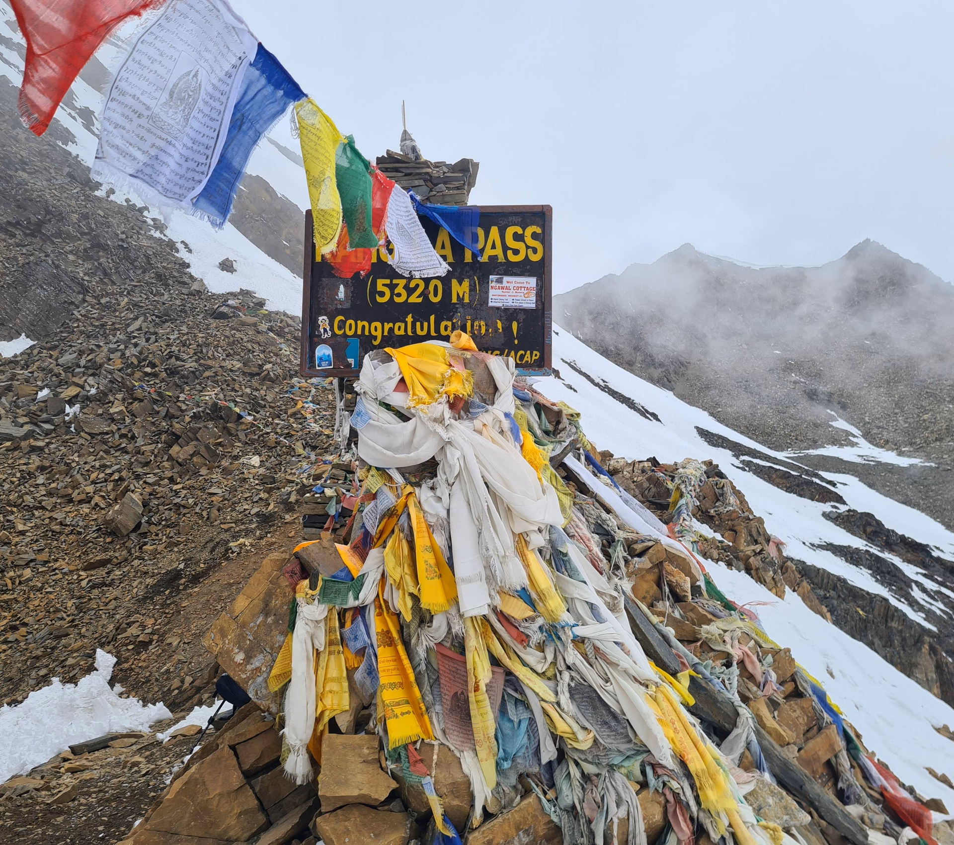 Nar Phu Valley Trek