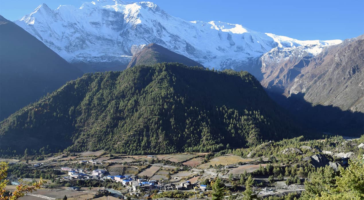 Annapurna Circuit Trek via Titi Lake and Poon Hill (1)