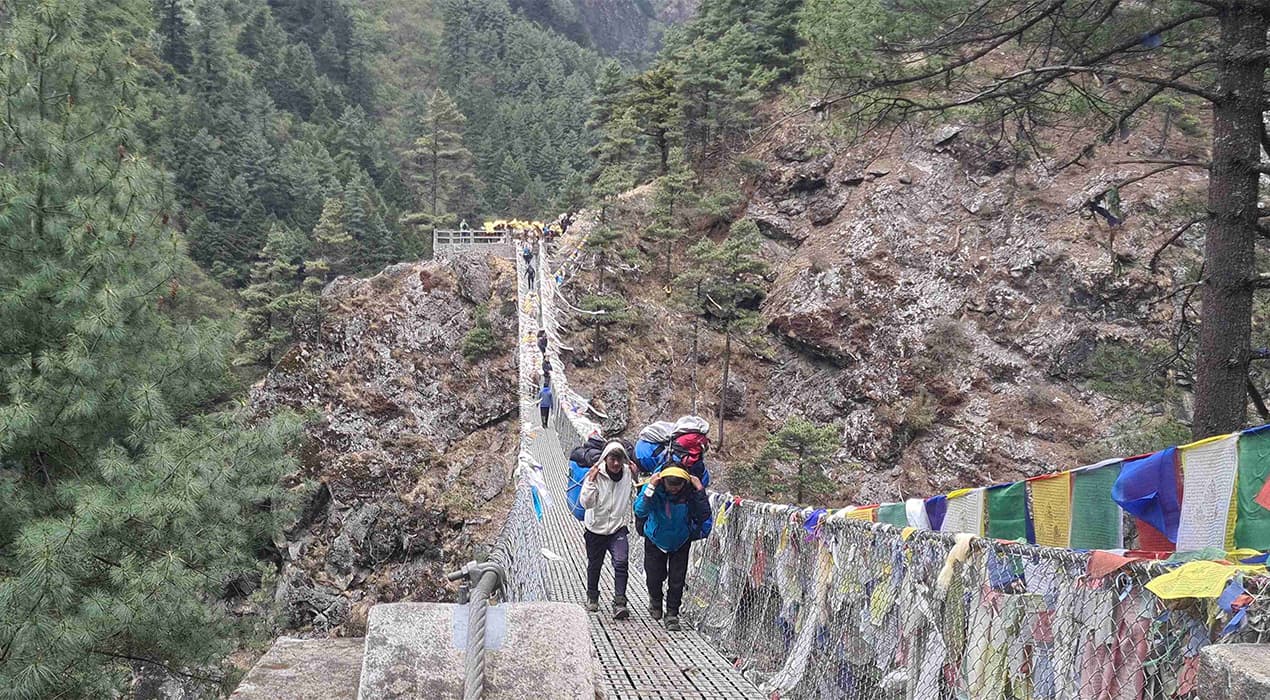 Gokyo Lake Valley Trek 1